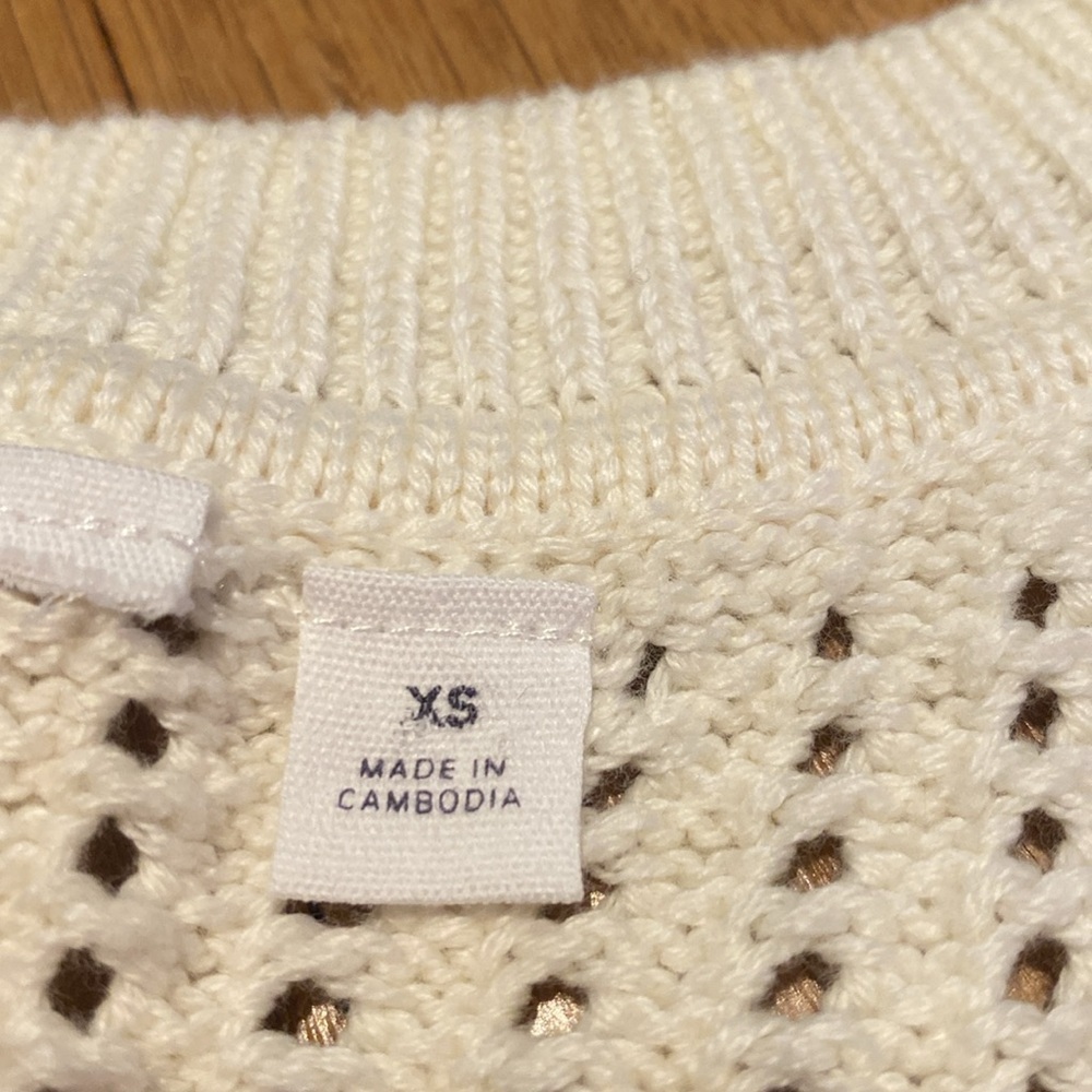 GAP Relaxed Crochet Open Knit V-Neck Sweater Ivory Cream XS - Picture 4 of 8